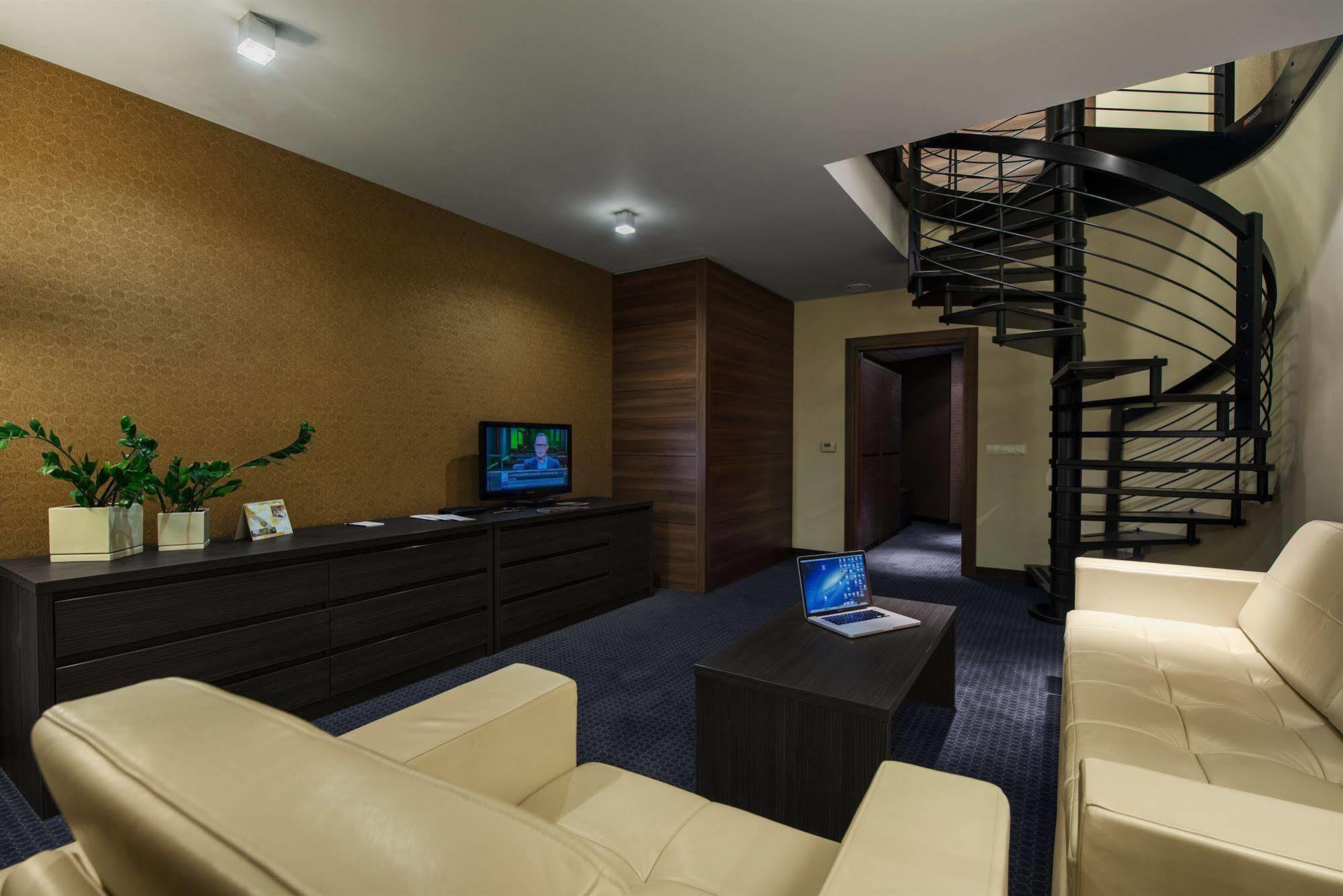 Rado Resort Spa & Wellness Mielec Εξωτερικό φωτογραφία