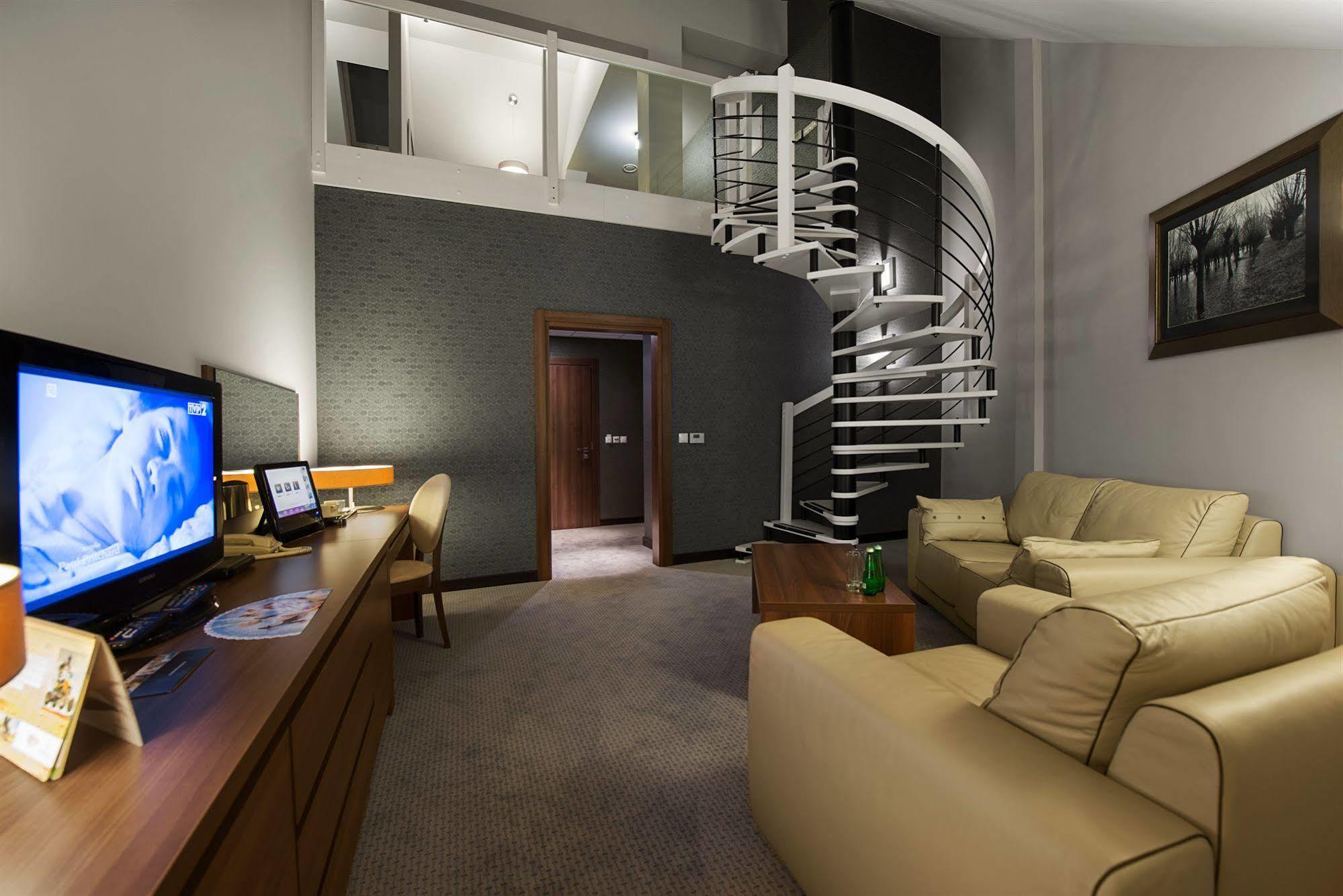 Rado Resort Spa & Wellness Mielec Εξωτερικό φωτογραφία