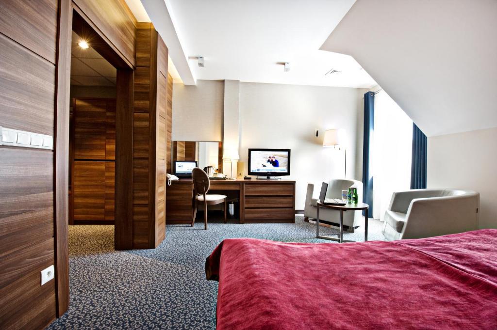 Rado Resort Spa & Wellness Mielec Δωμάτιο φωτογραφία
