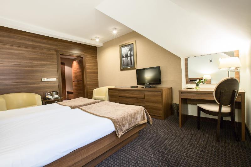 Rado Resort Spa & Wellness Mielec Εξωτερικό φωτογραφία