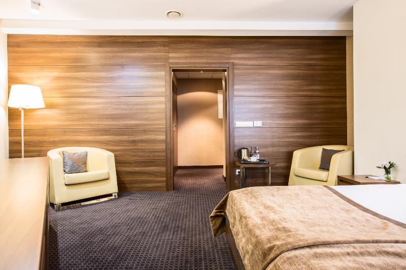 Rado Resort Spa & Wellness Mielec Εξωτερικό φωτογραφία
